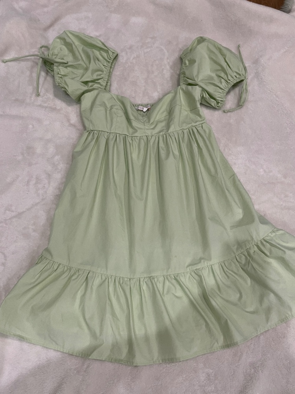 Oliviaceous light green dress size medium